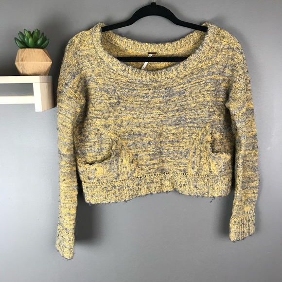 Free People Sweaters - Free People chunky fuzzy crop sweater size small